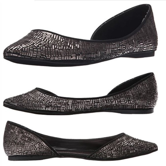 Steve Madden Shoes - Steve Madden Elements Flats